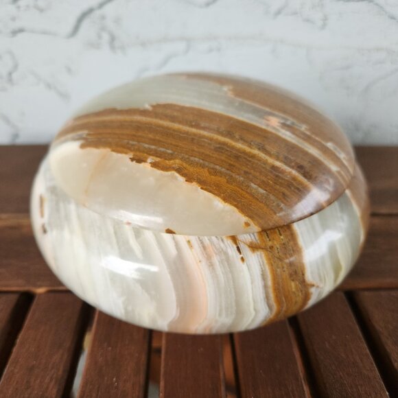 Vintage Polished Onyx Trinket Box with Lid – Brown & Cream Stone Dish 6" x 2.5" - Picture 1 of 9